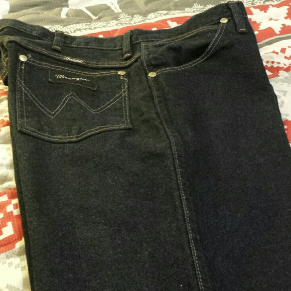 JEANS. , NEW WITHOUT TAGS. - Picture 4 of 7